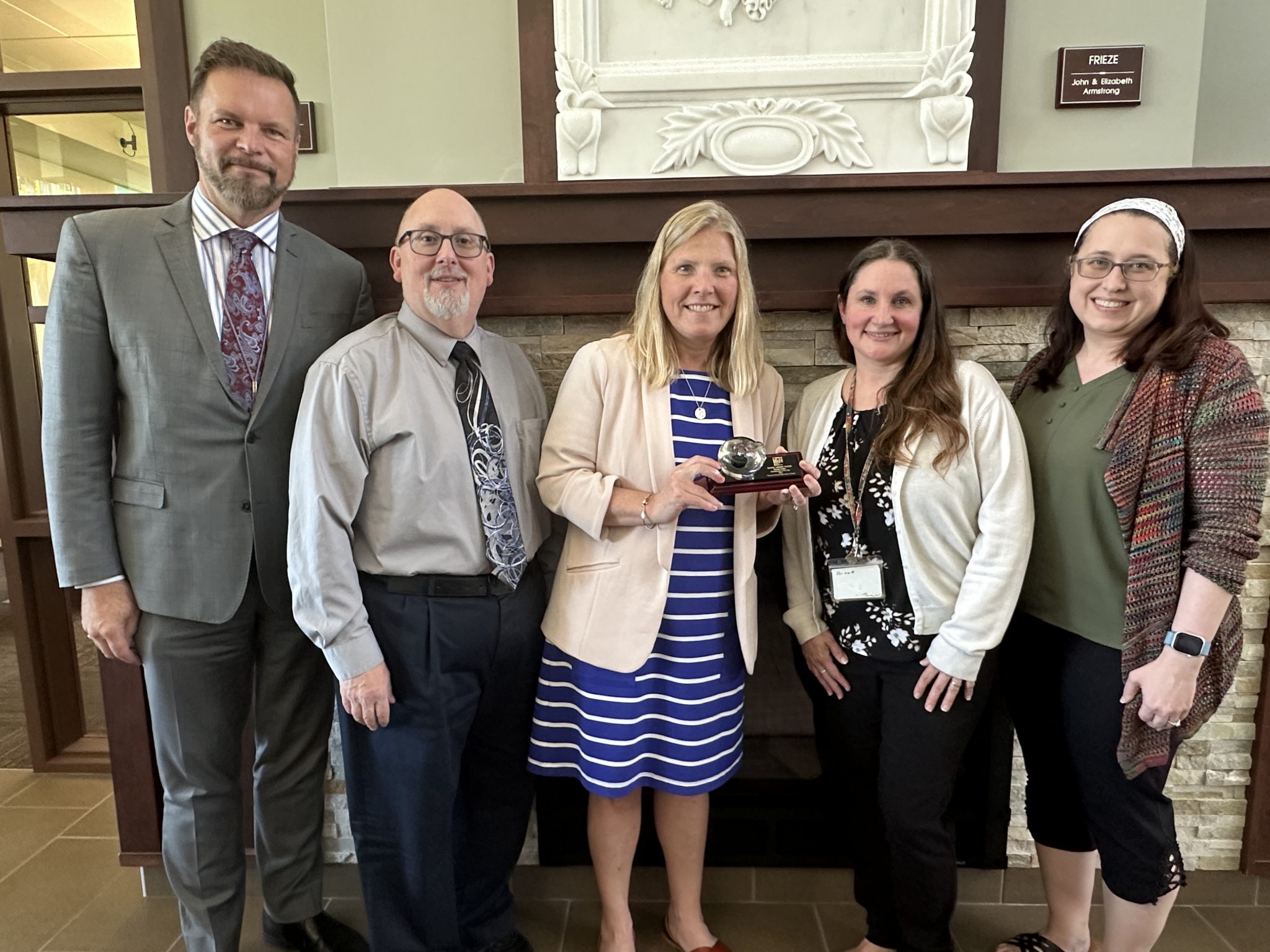 Cotter named Administrator of the Year from HFM School Library